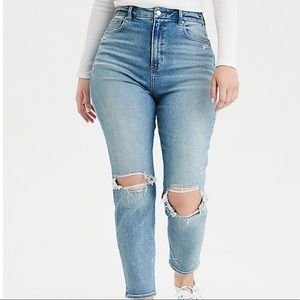 Stretch Curvy mom jeans in cool classic